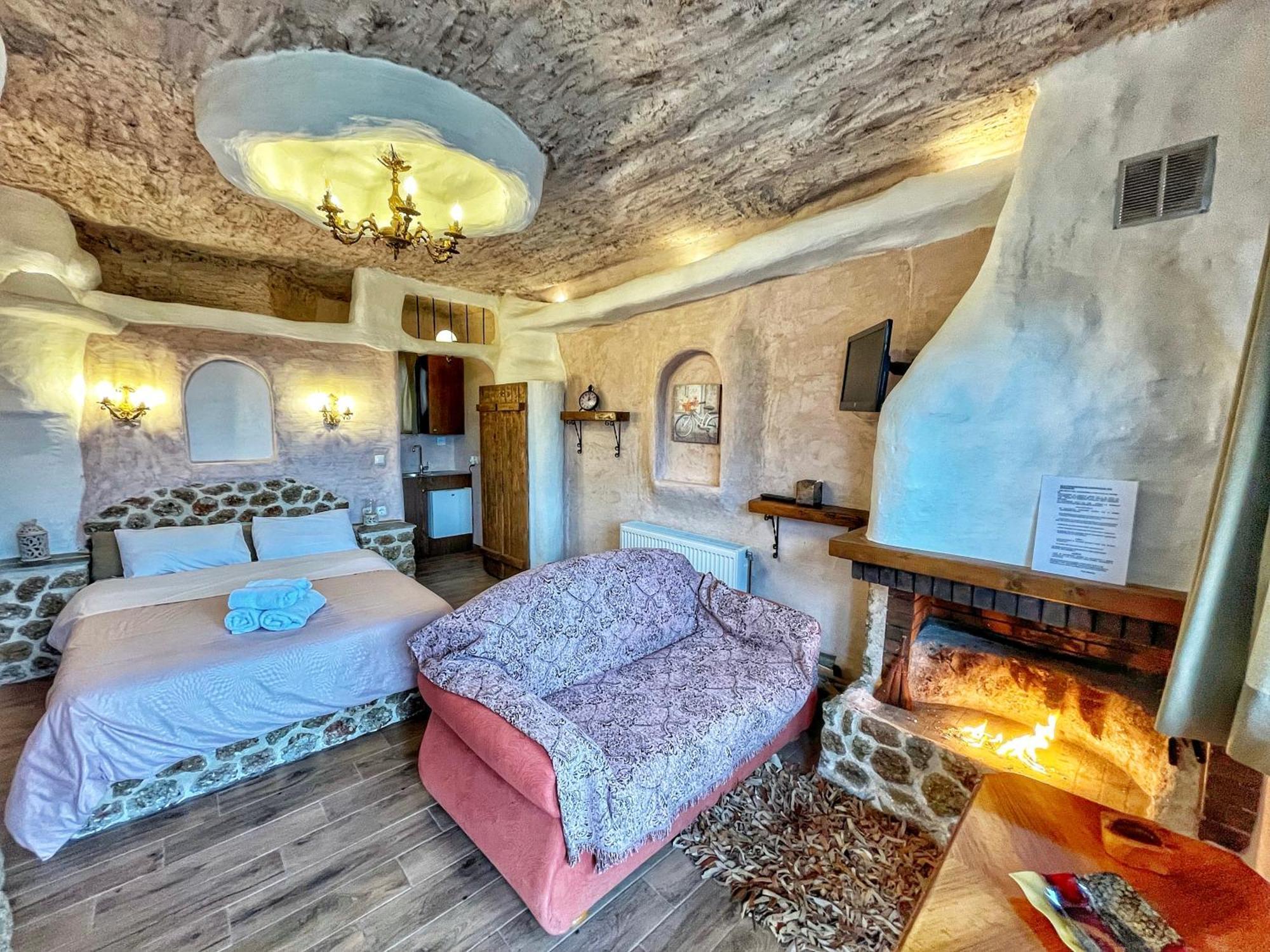 Anilia Guesthouse Synikia Mesi Trikalon Exterior foto