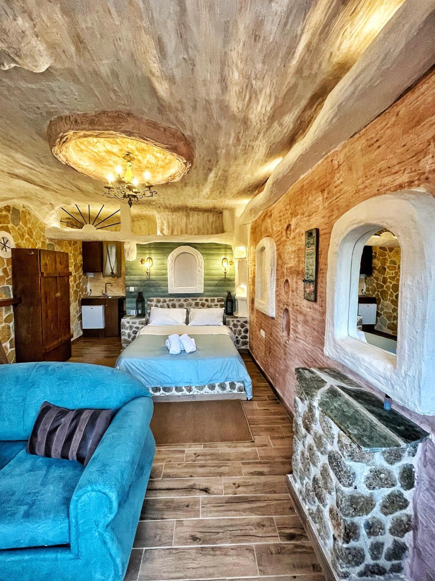 Anilia Guesthouse Synikia Mesi Trikalon Exterior foto