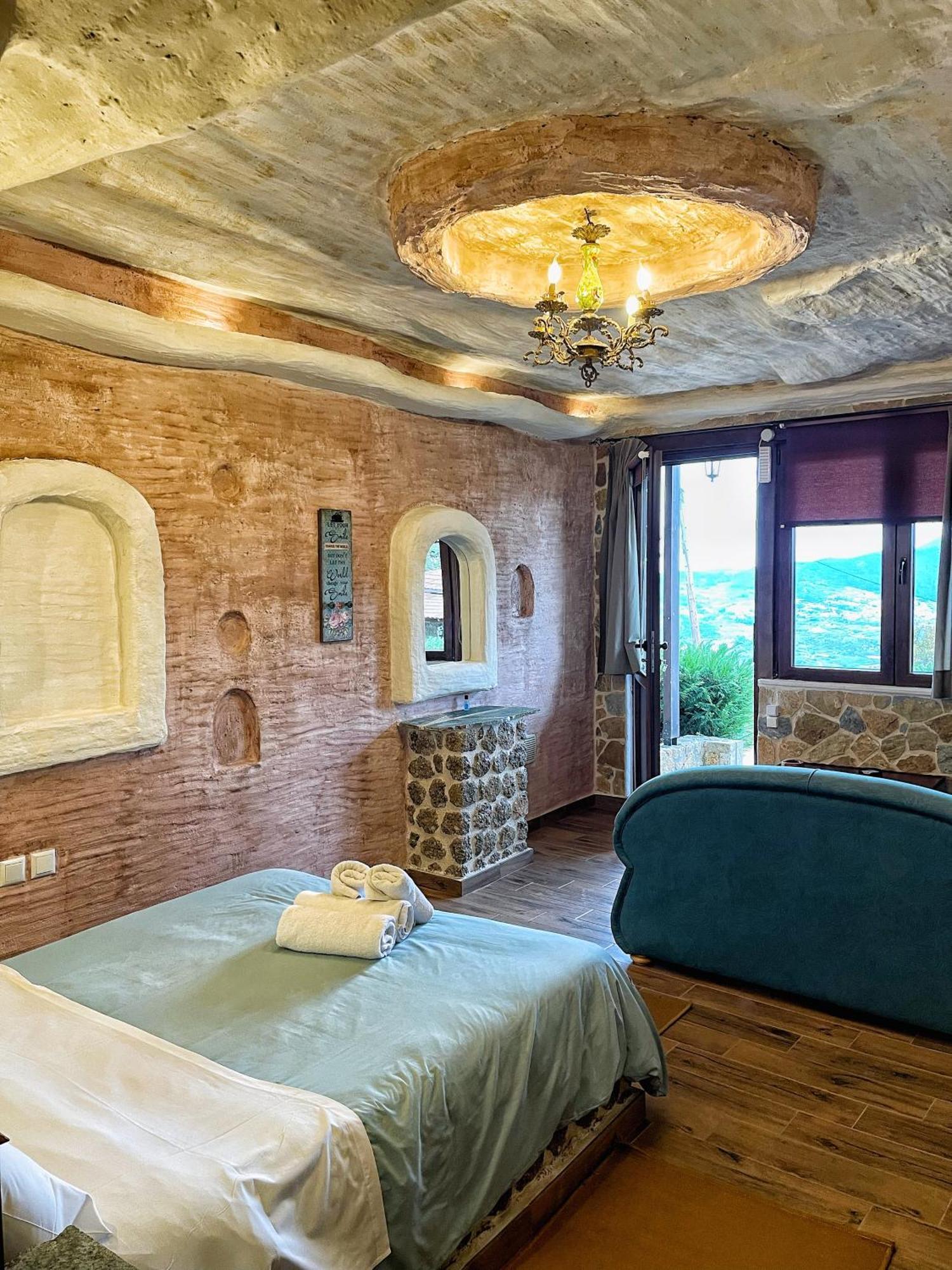 Anilia Guesthouse Synikia Mesi Trikalon Exterior foto
