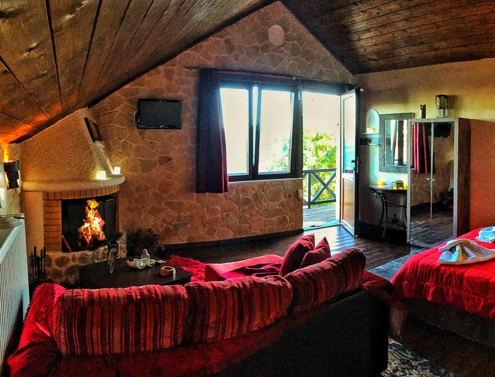 Anilia Guesthouse Synikia Mesi Trikalon Exterior foto
